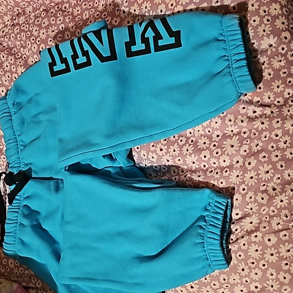 Sweatpants - Picture 3 of 3